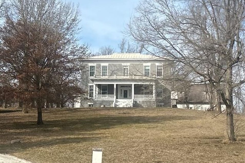 2742 Highway 61 Palmyra, MO 63461, Marion County