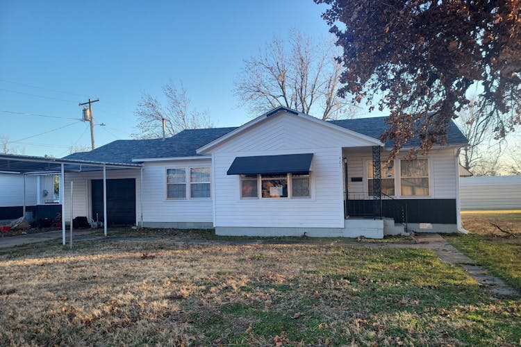 401 S Tucker Ave Drumright, OK 74030, Creek County