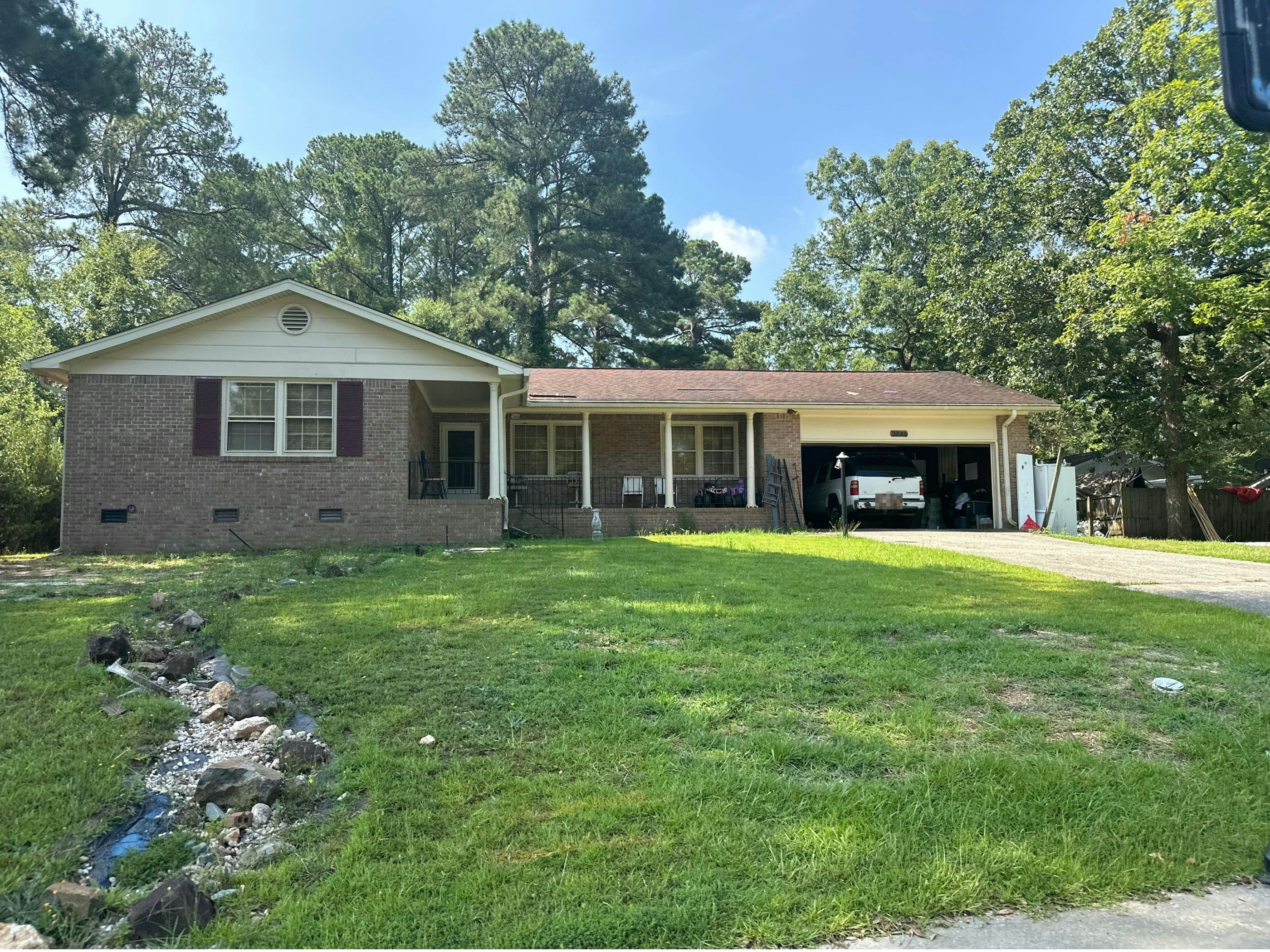 Hertford Dr, Columbia, SC 29210