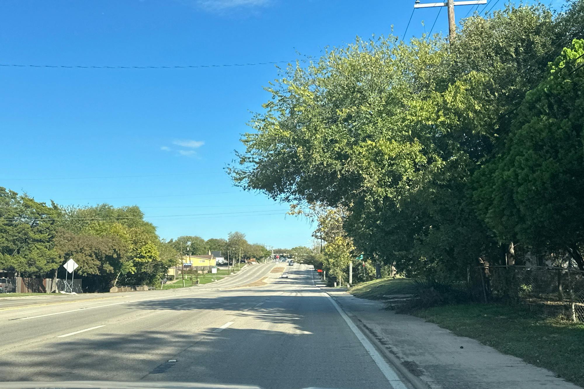 Ledbetter Dr, Dallas, TX 75216