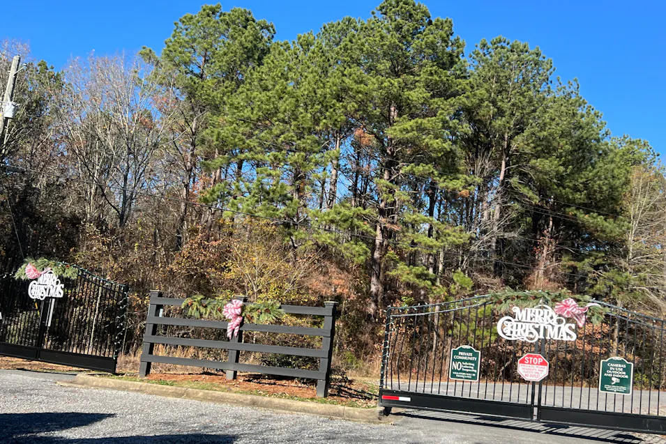 22 Cypress Point Dr Akron, AL 35441, Hale County