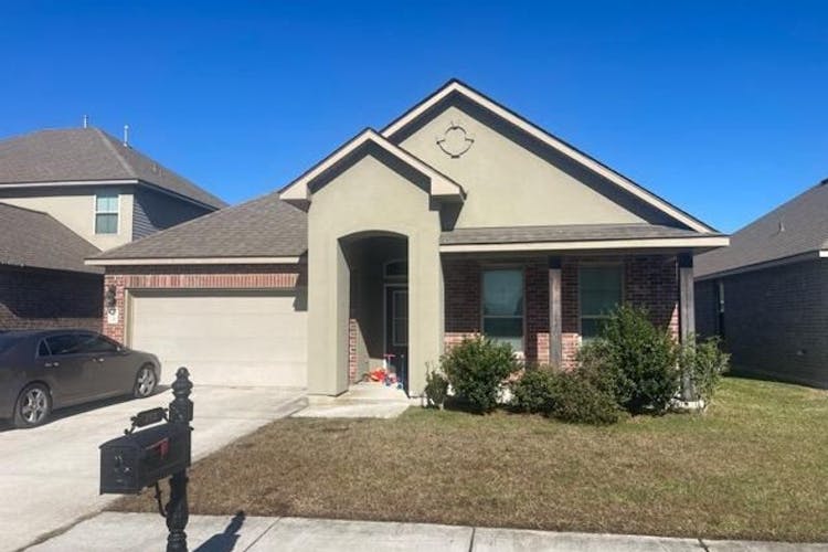 312 Oak Hampton Drive Sulphur, LA 70665, Calcasieu County