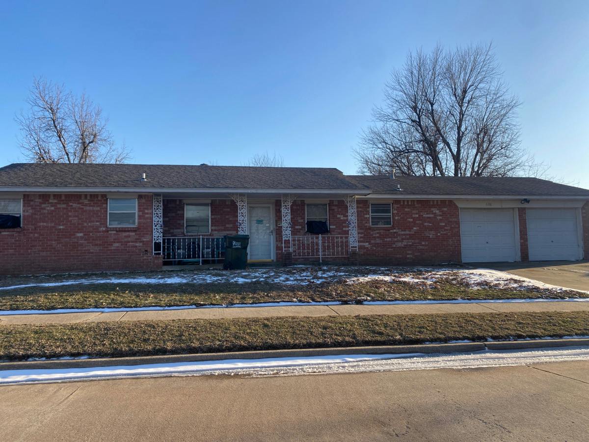 Mark Ave, Yukon, OK 73099