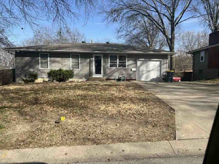 5665 N Potter Ave Kansas City, MO 64119, Clay County