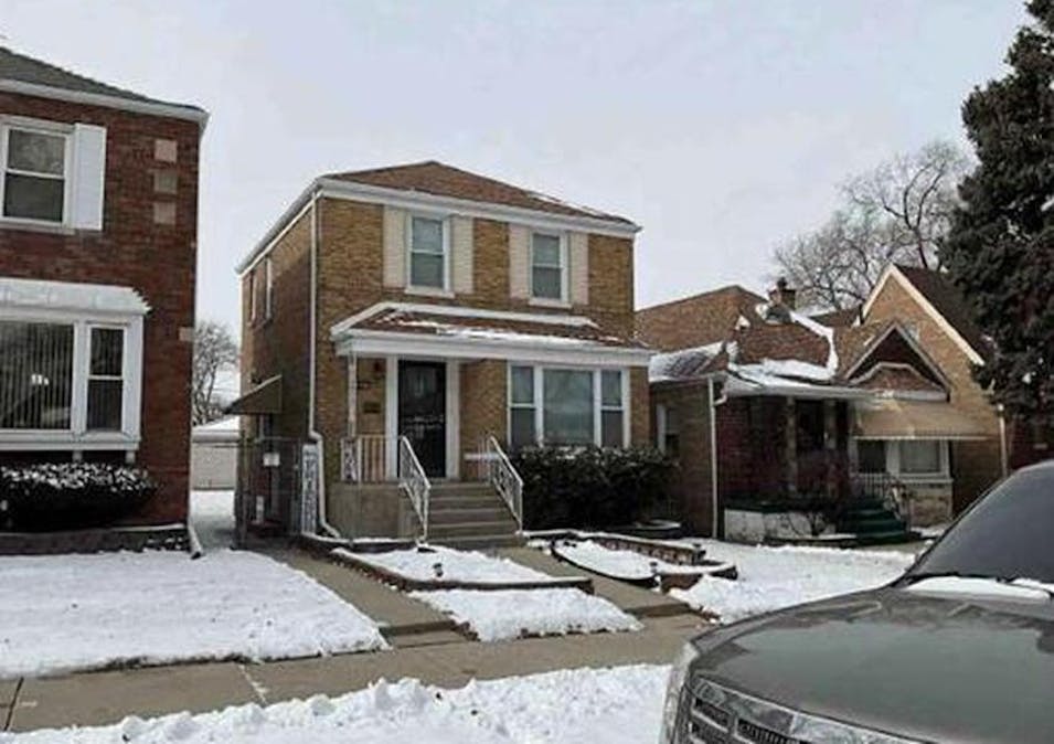 7948 S Maplewood Avenue Chicago, IL 60652, Cook County
