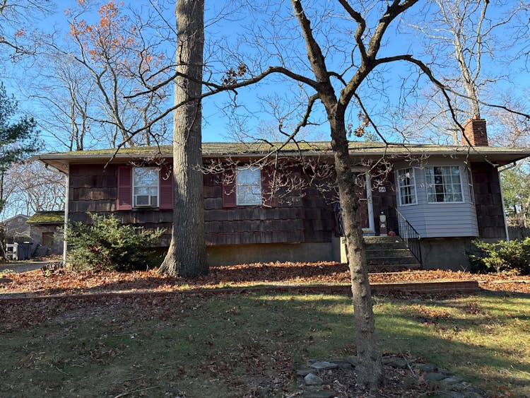 64 Tangier Drive Sound Beach, NY 11789, Suffolk County