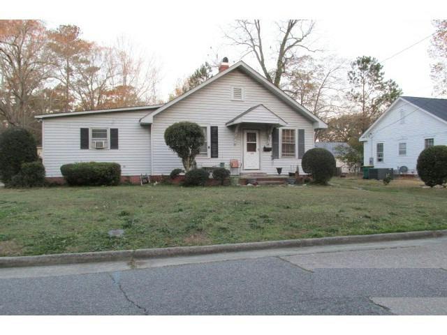 Water St, Lumberton, NC 28358