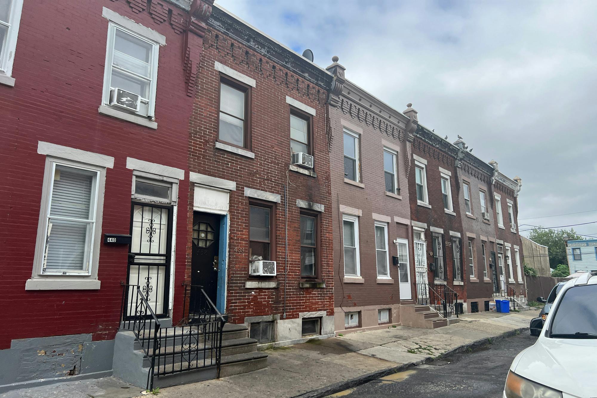 Auburn St, Philadelphia, PA 19134
