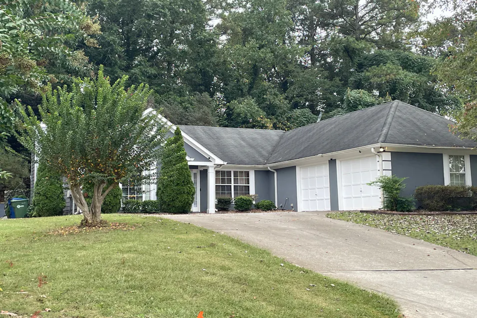 1175 Reunion Pl SW Atlanta, GA 30331, Fulton County