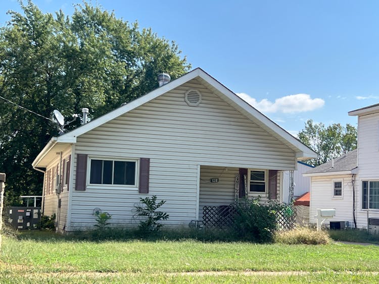 1217 N A St Wellington, KS 67152, Sumner County