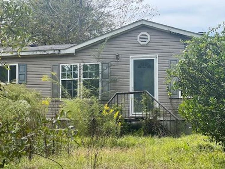 139 Sontag Nola Rd Sontag, MS 39665, Lawrence County