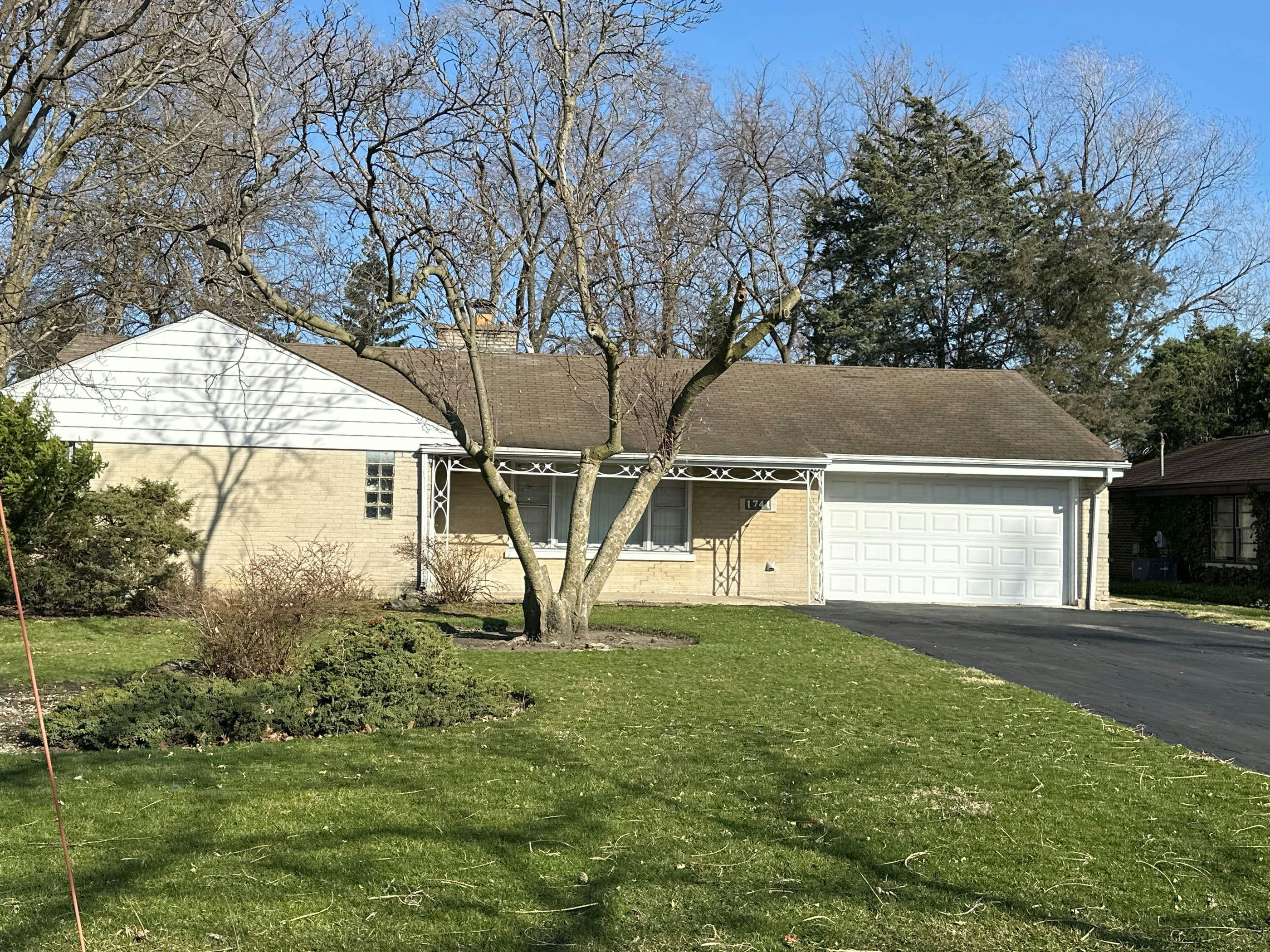 Good Ave, Park Ridge, IL 60068