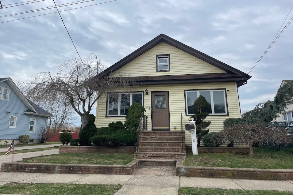 68 Washburn Avenue Freeport, NY 11520, Nassau County
