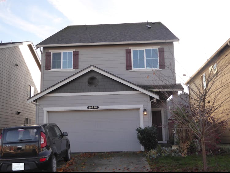 10586 189th St E Puyallup, WA 98374, Pierce County