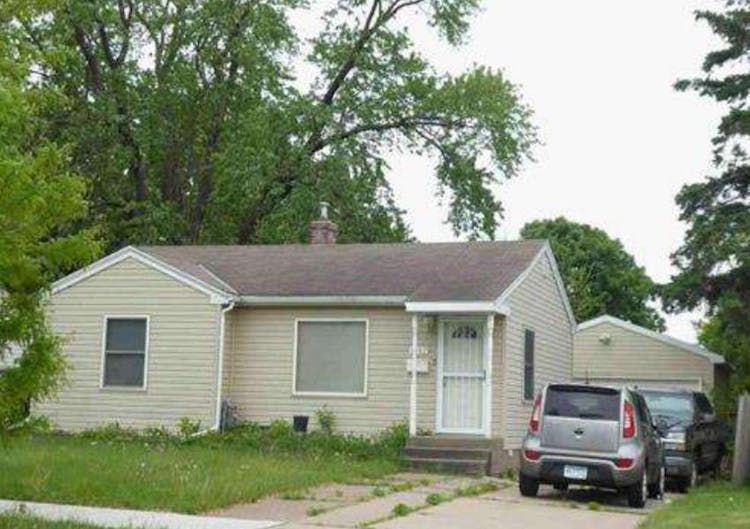 2162 4th St East Saint Paul, MN 55119, Ramsey County