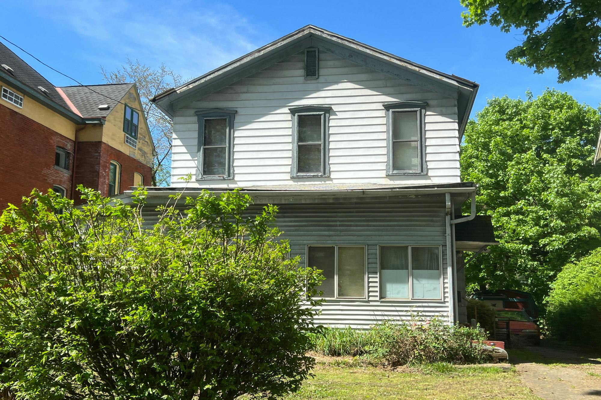 3rd Ave, New Brighton, PA 15066
