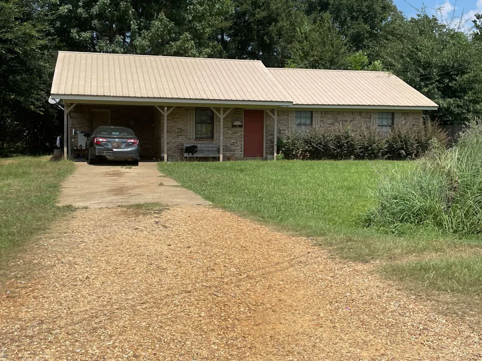 63 Potter Place Columbus, MS 39702, Lowndes County