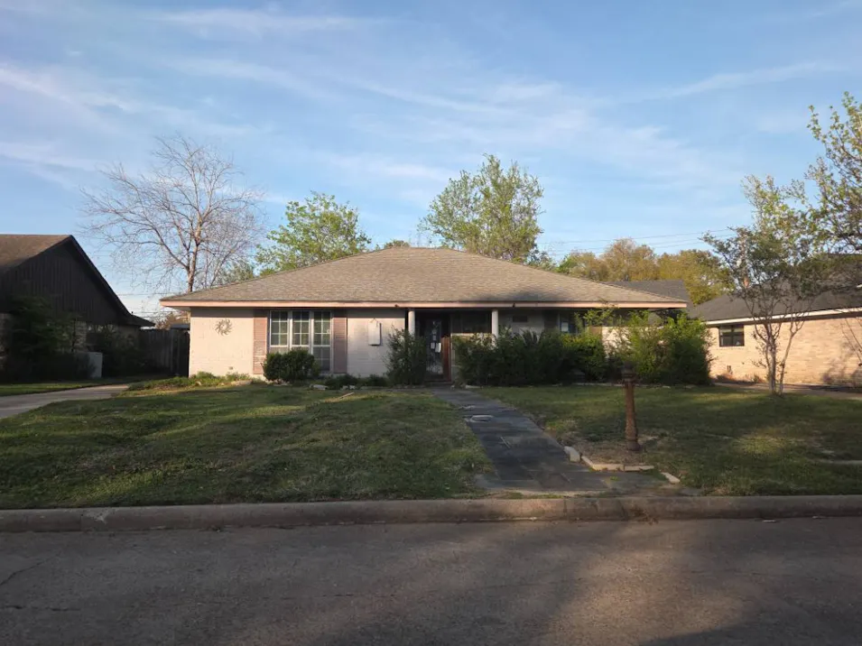 2315 Brookmere Dr Houston, TX 77008, Harris County