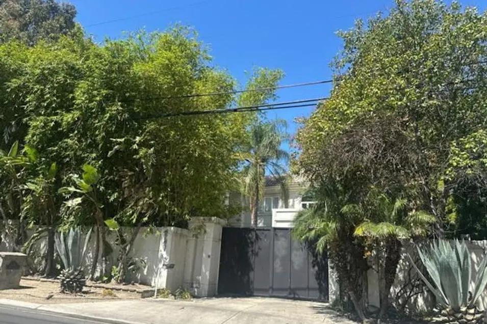 4743 White Oak Ave Encino, CA 91316, Los Angeles County