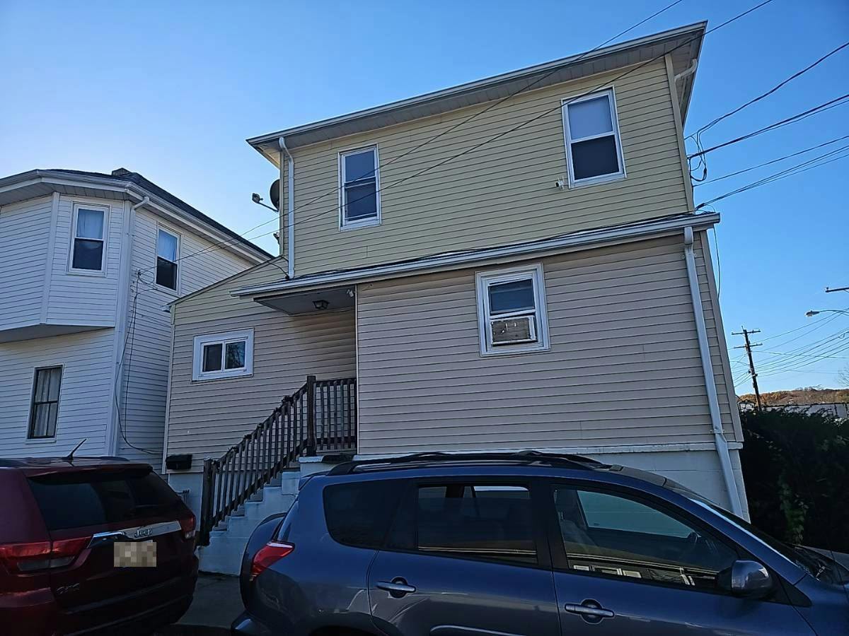 Baker St, Johnston, RI 02919