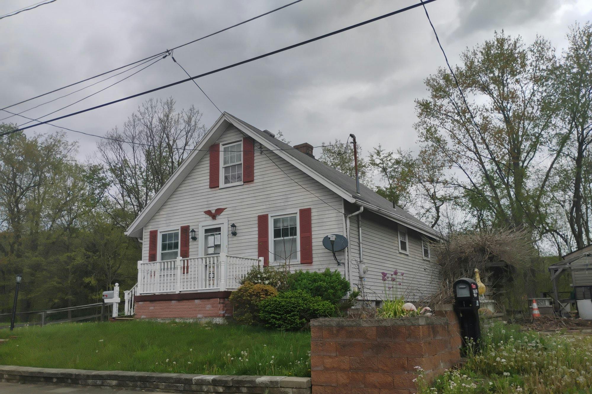 Juniata St, Natrona Heights, PA 15065 #1