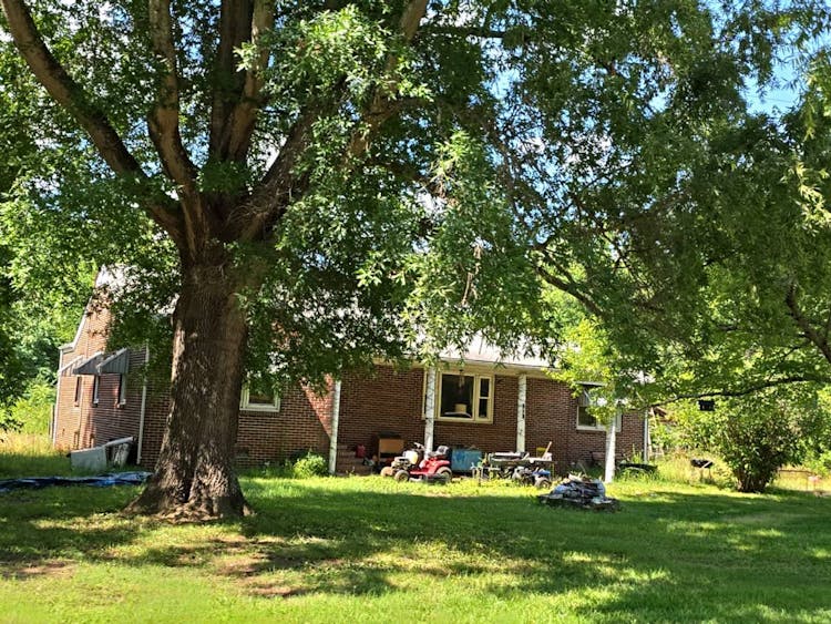 9841 Nc 700 Pelham, NC 27311, Caswell County