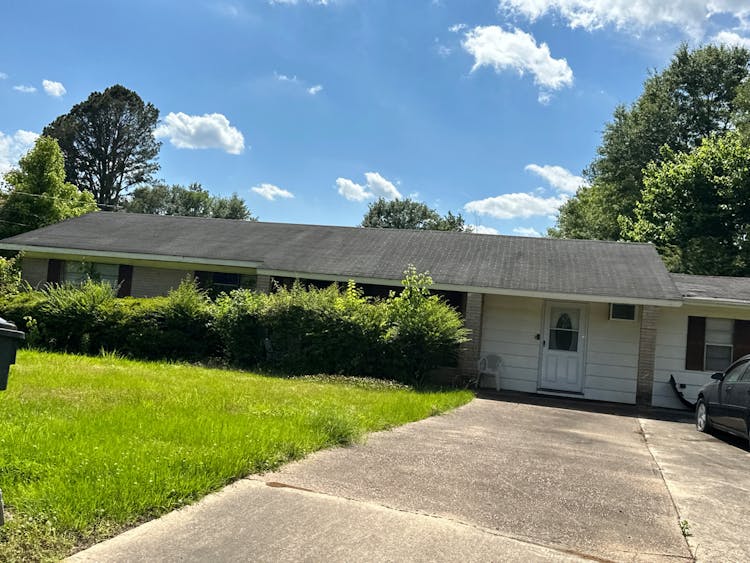 169 Edwards St Lexington, MS 39095, Holmes County