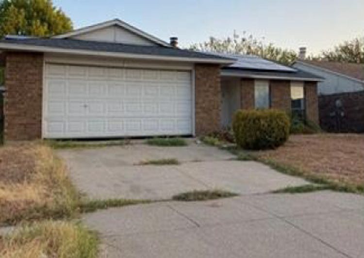 4005 Engleman St Fort Worth, TX 76137, Tarrant County