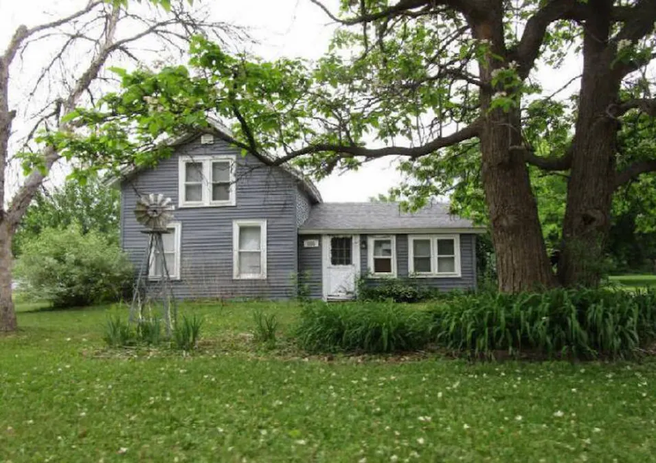 824 7th Ave Newport, MN 55055, Washington County