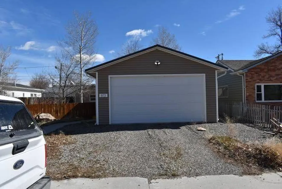 613 South 8th Street Douglas, WY 82633, Converse County