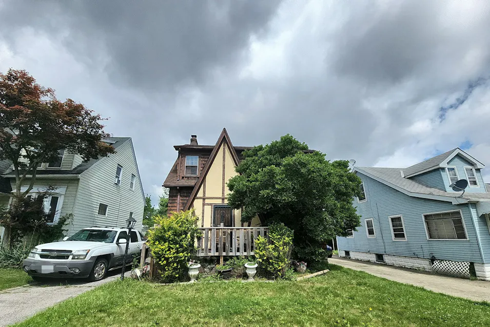 5554 Grasmere Avenue Maple Heights, OH 44137, Cuyahoga County