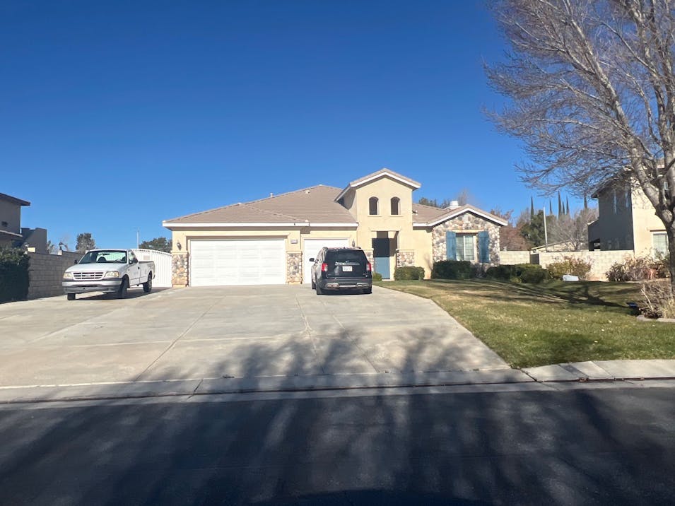 41861 Montallegro St Lancaster, CA 93536, Los Angeles County