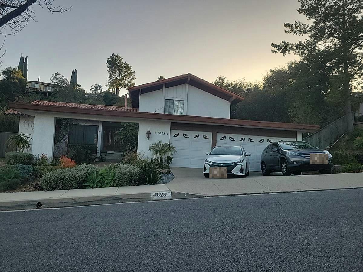 Stonesgate St, Westlake Village, CA 91361