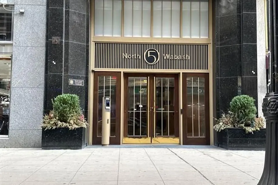 5 N Wabash Ave. Unit 1705 Chicago, IL 60602, Cook County