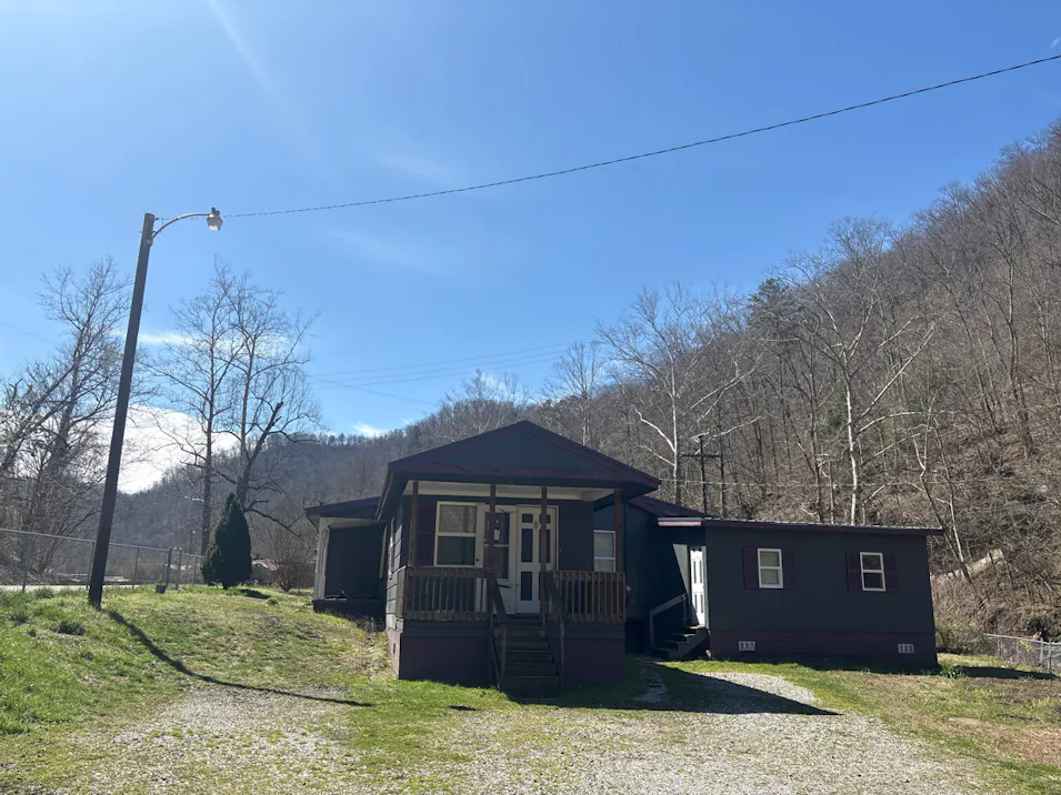 4883 Marrowbone Creek Rd Elkhorn City, KY 41522, Pike County