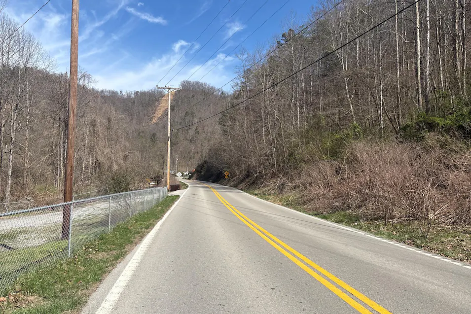 4883 Marrowbone Creek Rd Elkhorn City, KY 41522, Pike County