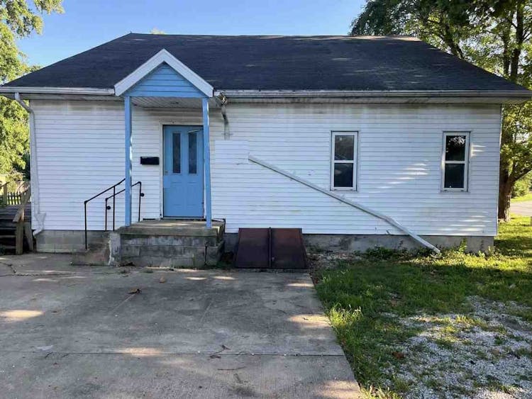 723 N Prairie St Jacksonville, IL 62650, Morgan County