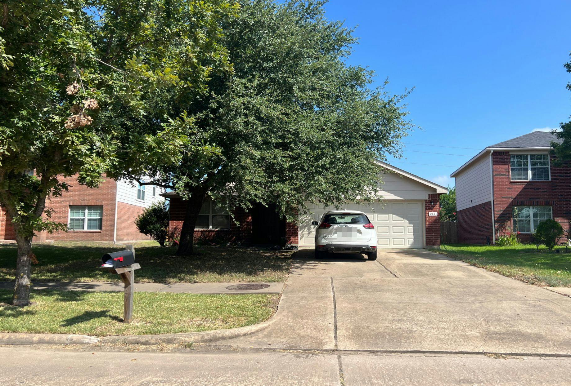 Brighton Springs Ln, Katy, TX 77449