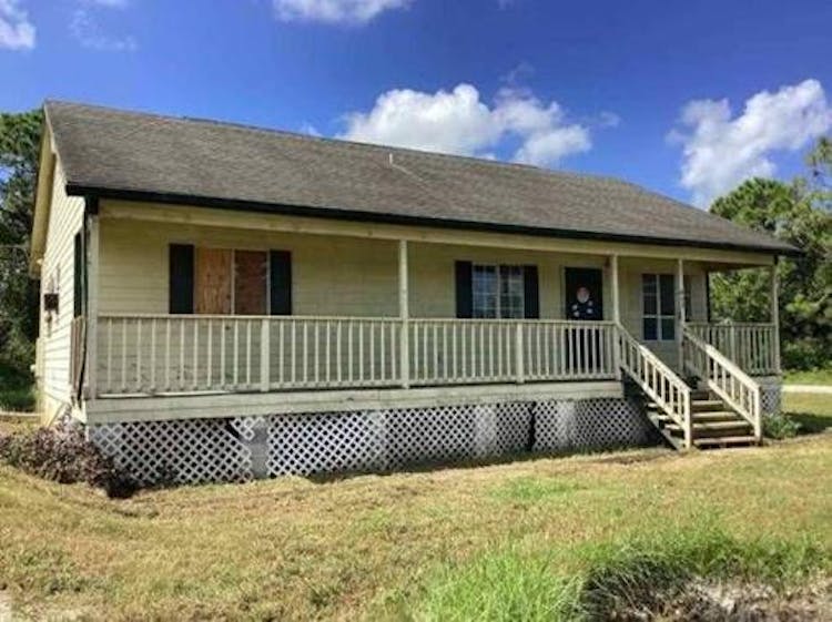 407 W 17th St Lehigh Acres, FL 33972, Lee County