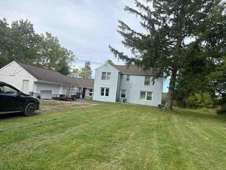 4891 Meyer Rd Pendleton, NY 14120, Niagara County