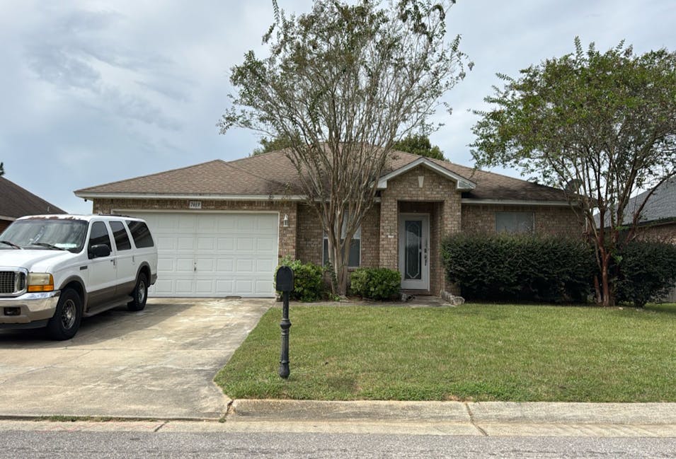 7469 Deck Ln Pensacola, FL 32526, Escambia County