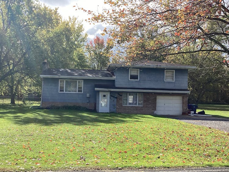 5514 Oakwood Drive Pendleton, NY 14120, Niagara County