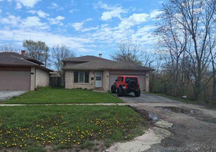 14631 Harvard St Dolton, IL 60419, Cook County