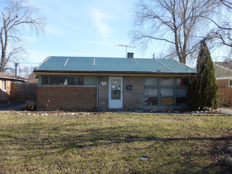 17241 Lorenz Avenue Lansing, IL 60438, Cook County