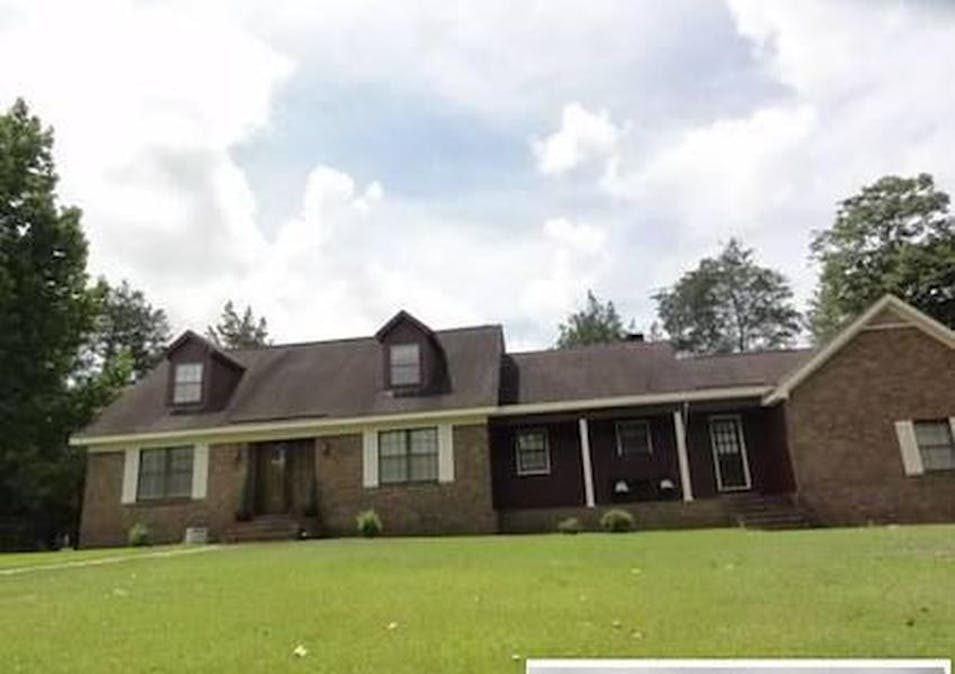 1811 Olive Ave Demopolis, AL 36732, Marengo County