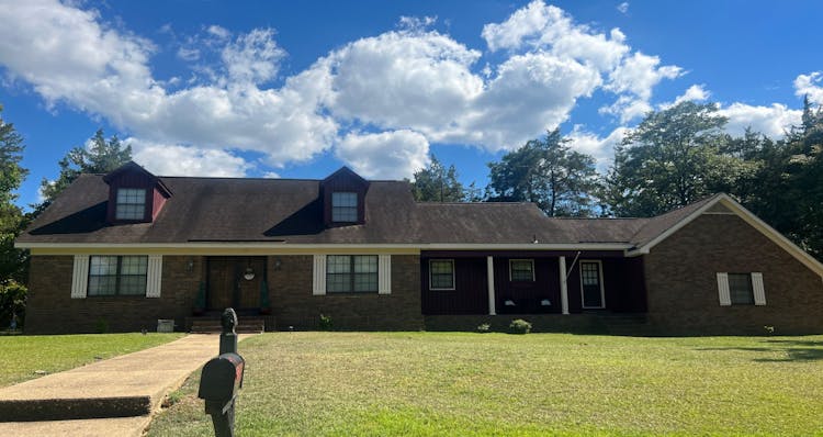 1811 Olive Ave Demopolis, AL 36732, Marengo County