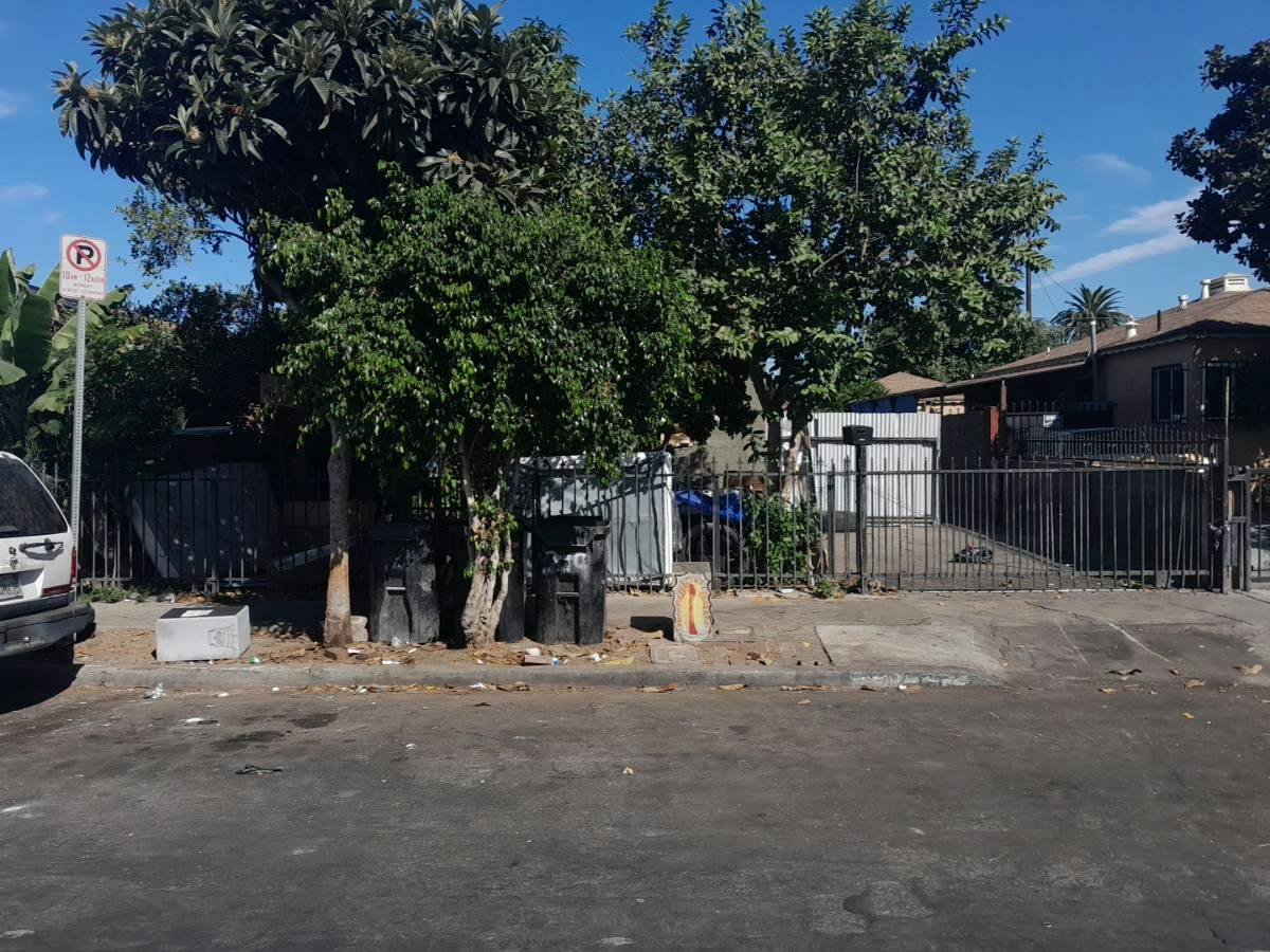 69th St, Los Angeles, CA 90003