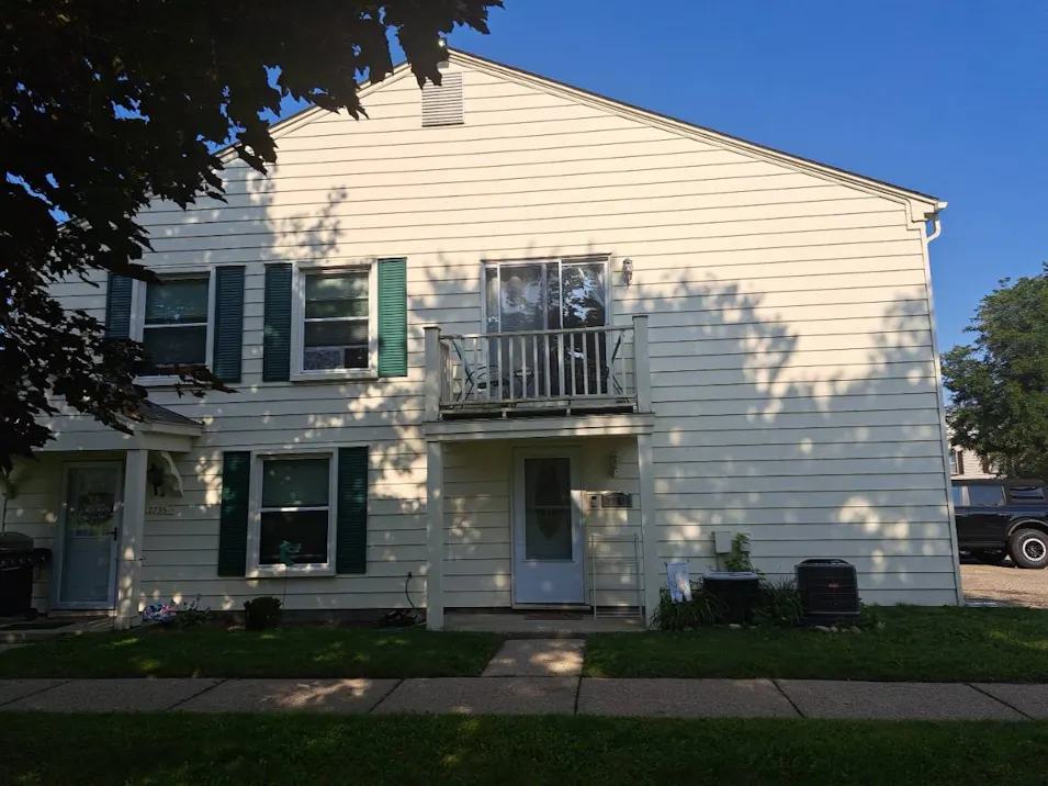 2757 Fox Hollow Ct Lake Orion, MI 48360, Oakland County