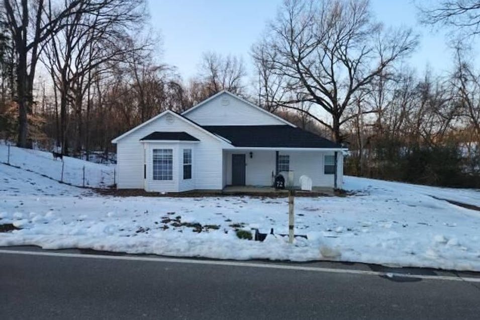 77 Laneview Concord Rd Trenton, TN 38382, Gibson County