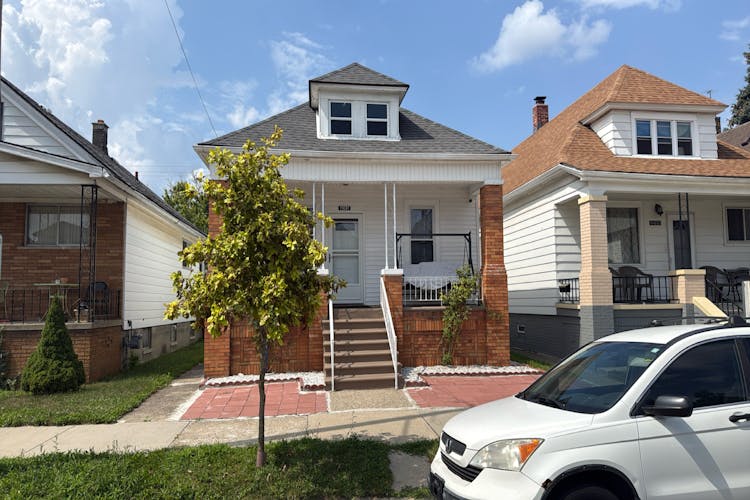 11691 Sobieski St Hamtramck, MI 48212, Wayne County